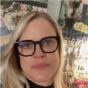 Sou professora de Arte para adolescentes até 17 anos